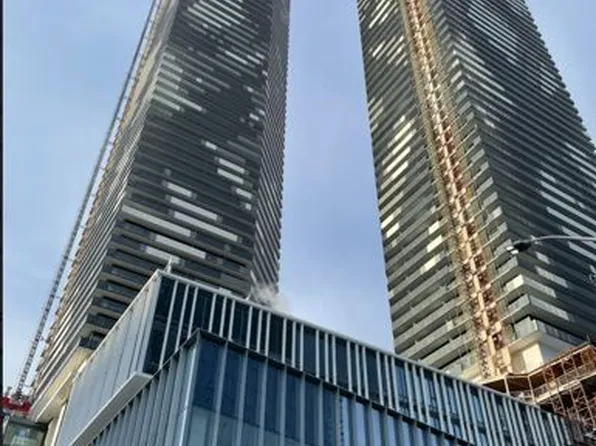 55 Cooper St #3111, Toronto, ON M5E 0G1