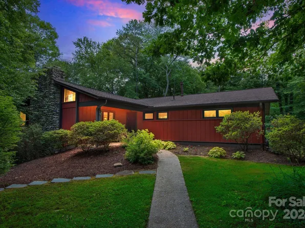 3115 Hickory Hill Rd, Hendersonville, NC 28792