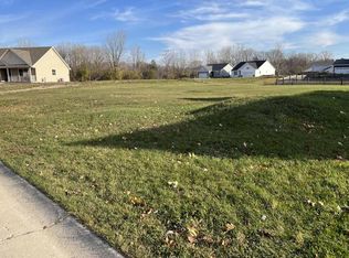 605 Fox Run Ln, Racine, WI 53406