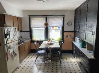 1045 E Gorham St APT 2, Madison, WI 53703