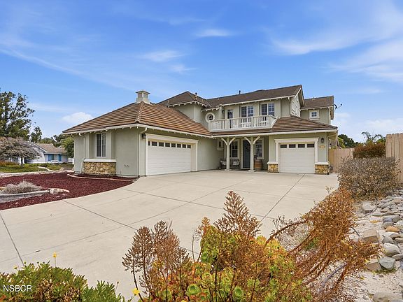3rd image of 3082 Mesquite Ln