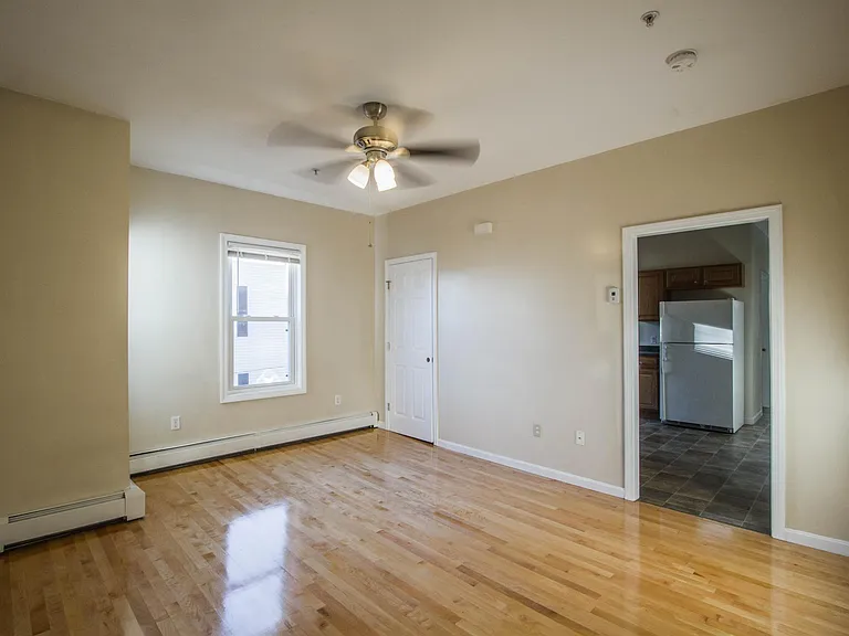 19 Wilson St #2 — Photo 8