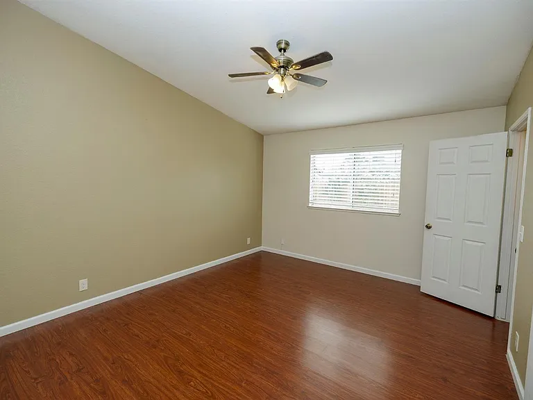 2112 Goldstone Way — Photo 20