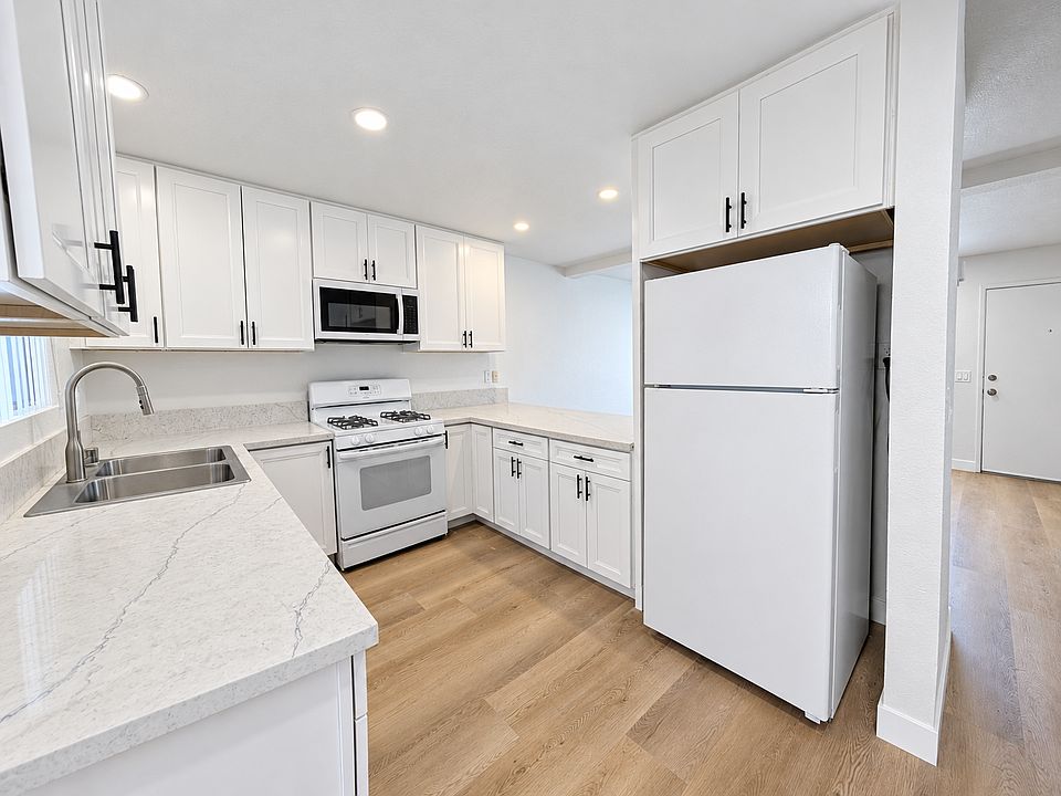 1st image of 9916 River St APT 07