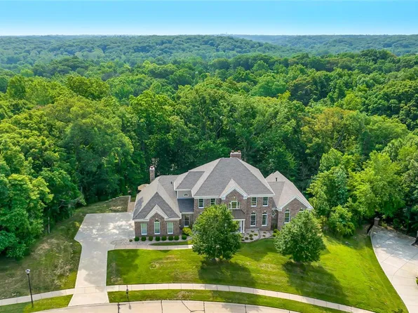 1408 Haarman Oak Dr, Chesterfield, MO 63005