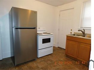 154 Pingree Ave, Pontiac, MI 48342