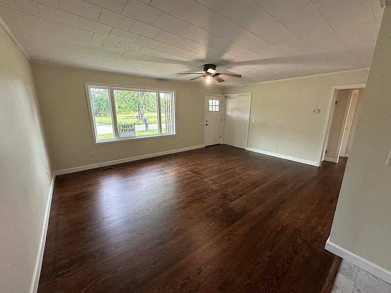 165 Wheelertown Ave #1 — Photo 8