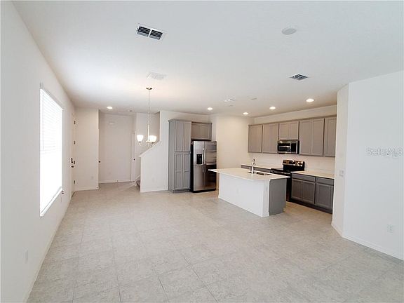 5th image of 8006 Basilica Ln