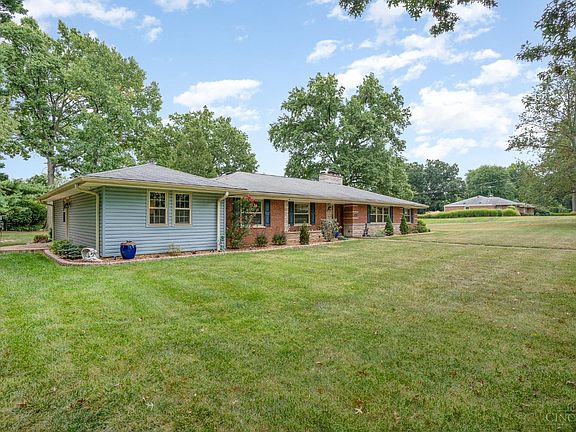 3rd image of 8420 Arborcrest Dr