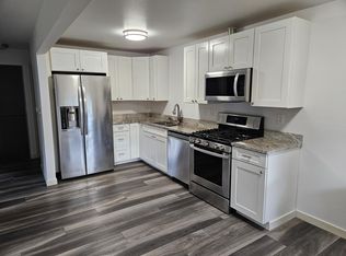 10022 7th Ave NW, Seattle, WA 98177