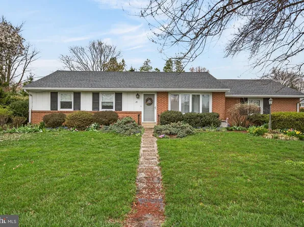 21 Violet Ave, Willow Street, PA 17584