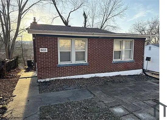 803 Marvin Ave