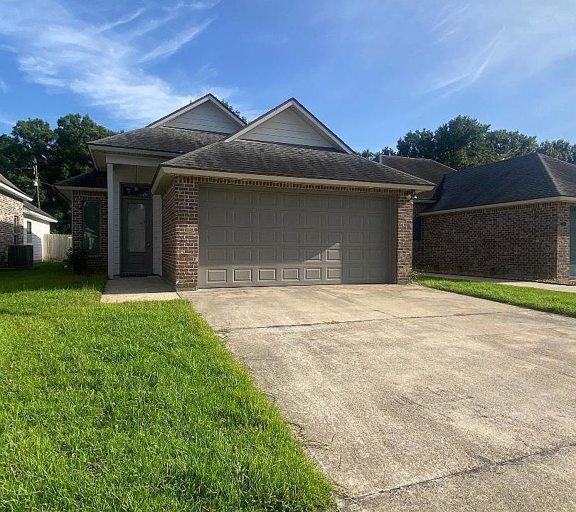 1st image of 219 Twin Meadow Ln