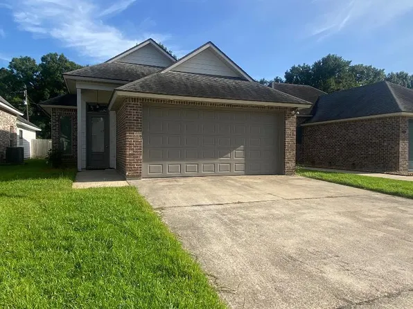 219 Twin Meadow Ln, Lafayette, LA 70508