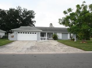 4 Trotters Cir, Kissimmee, FL 34743