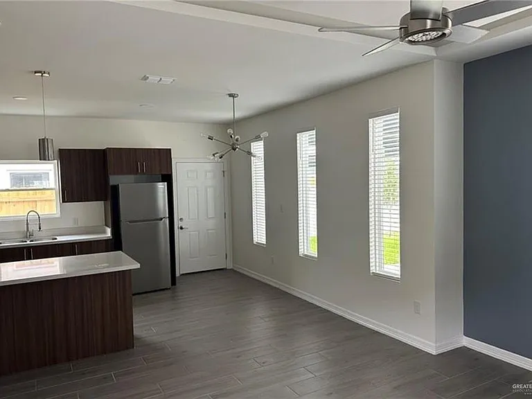 608 N Onyx Ave #1 — Photo 3