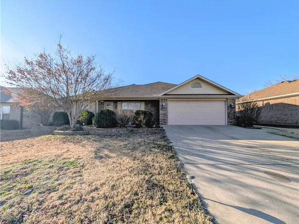 3801 SW Moline Ave, Bentonville, AR 72712