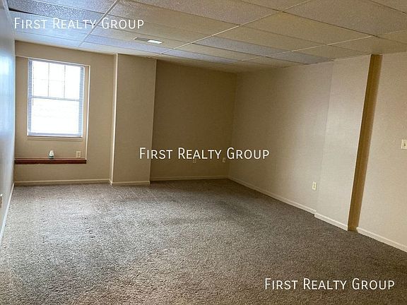 3rd image of 121 W Main St APT 7