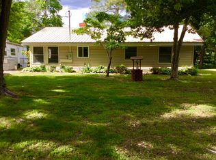 484 Hideaway Point Rd, Topping, VA 23169