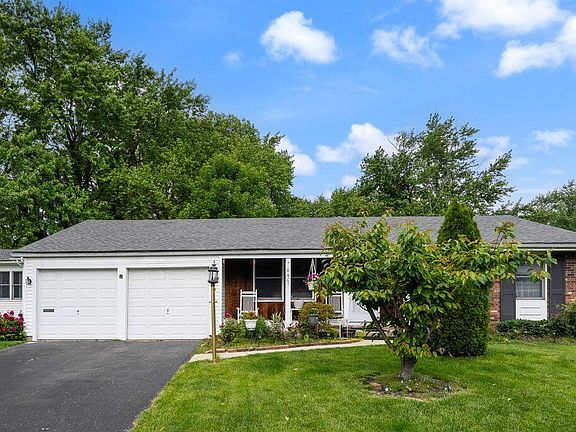 2nd image of 6401 Peardale Rd E
