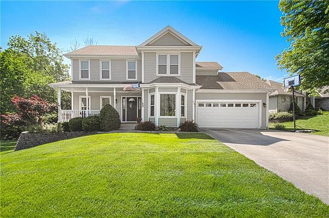 1st image of 505 Amesbury Dr
