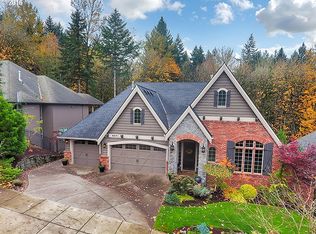 9671 SE Nicholas Dr, Happy Valley, OR 97086