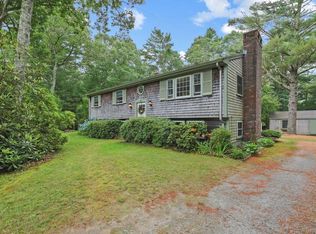 566 County Rd, Bourne, MA 02532
