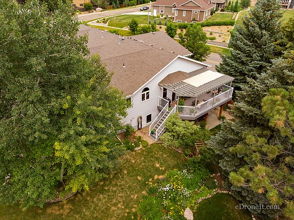 4th image of 109 Aspen Ave