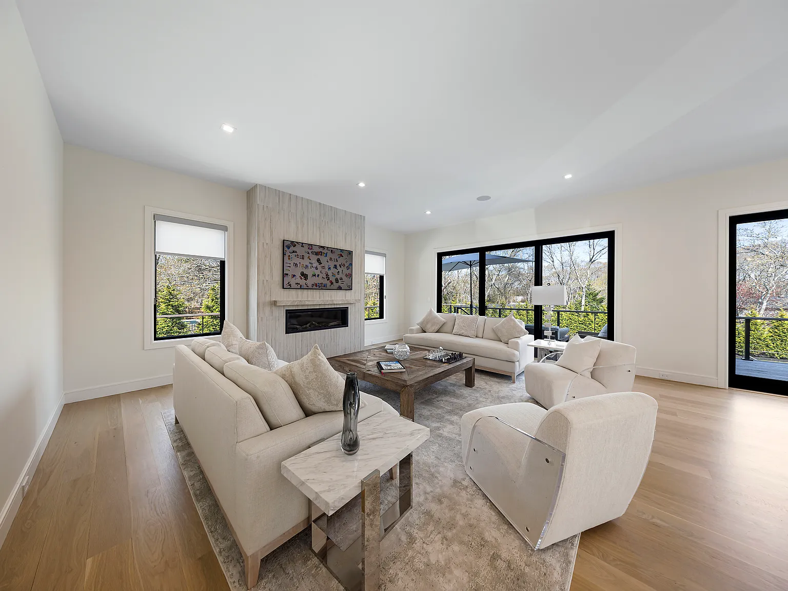 130 Highview Drive- A Masterpiece of Modern Luxury — Photo 2