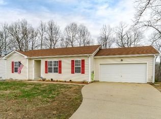 3288 Backridge Rd, Woodlawn, TN 37191