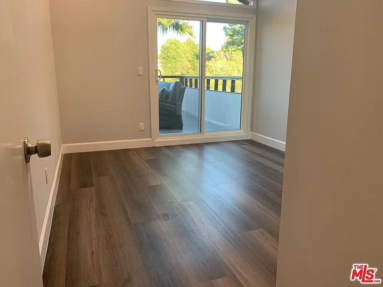 22700 W Flamingo St — Photo 32