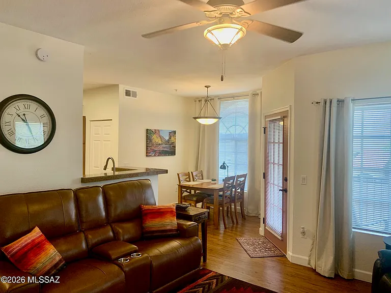 1500 E Pusch Wilderness Dr #15204 — Photo 7