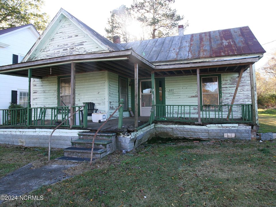2nd image of 527 Washington Street