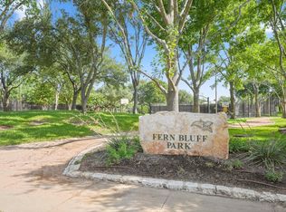 17841 Park Valley Dr, Round Rock, TX 78681