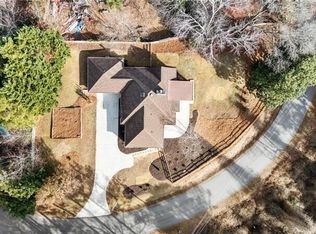 1975 Lakewood Rd, Cumming, GA 30041