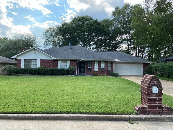207 August Ln, Lufkin, TX 75904