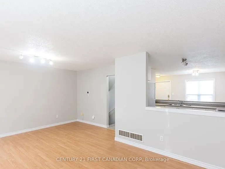 600 Sarnia Rd #47 — Photo 12