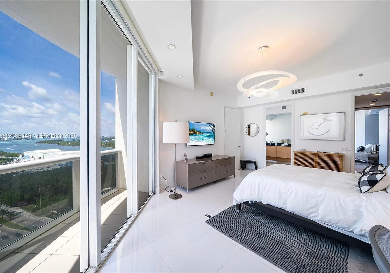Tdr Tower Iii Condo — Photo 4