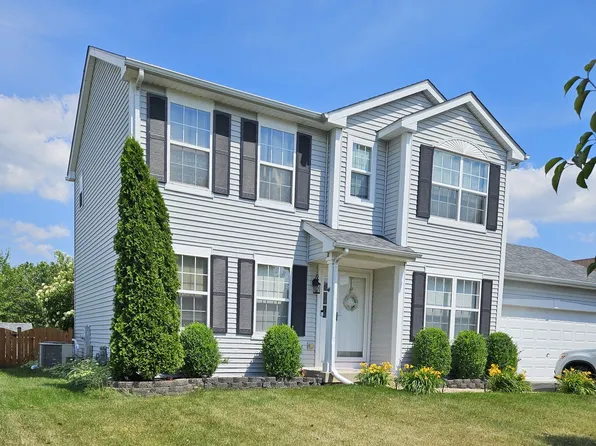 536 N Charles St, Cortland, IL 60112