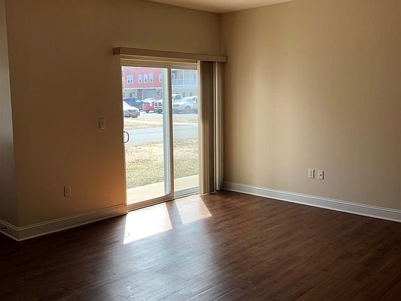 2nd image of 60 Weibel Ave