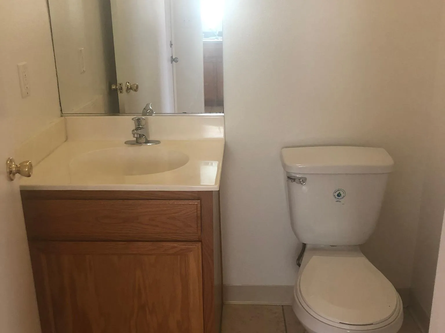 2 bed, 2.5 bath, 950 sqft, $2,650 — Photo 3