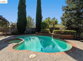 717 Navaronne Way, Concord, CA 94518