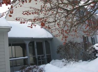 10 Governor Sq, Peterborough, NH 03458