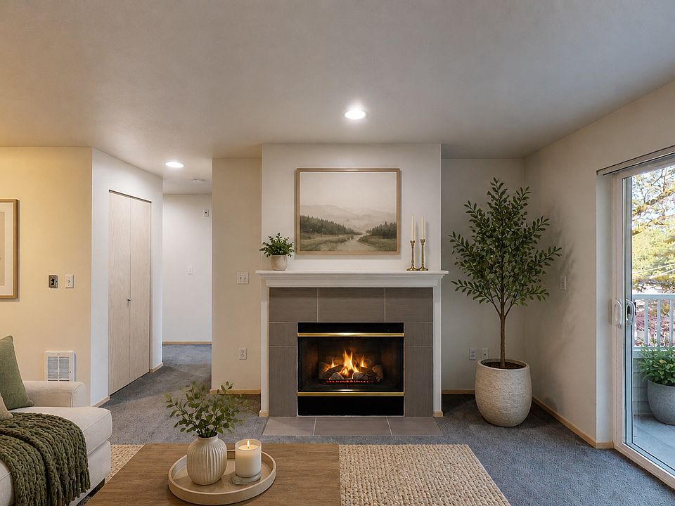 1st image of 5901 Roosevelt Way NE APT 406