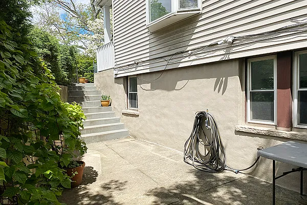 Sold by Corcoran | media 26