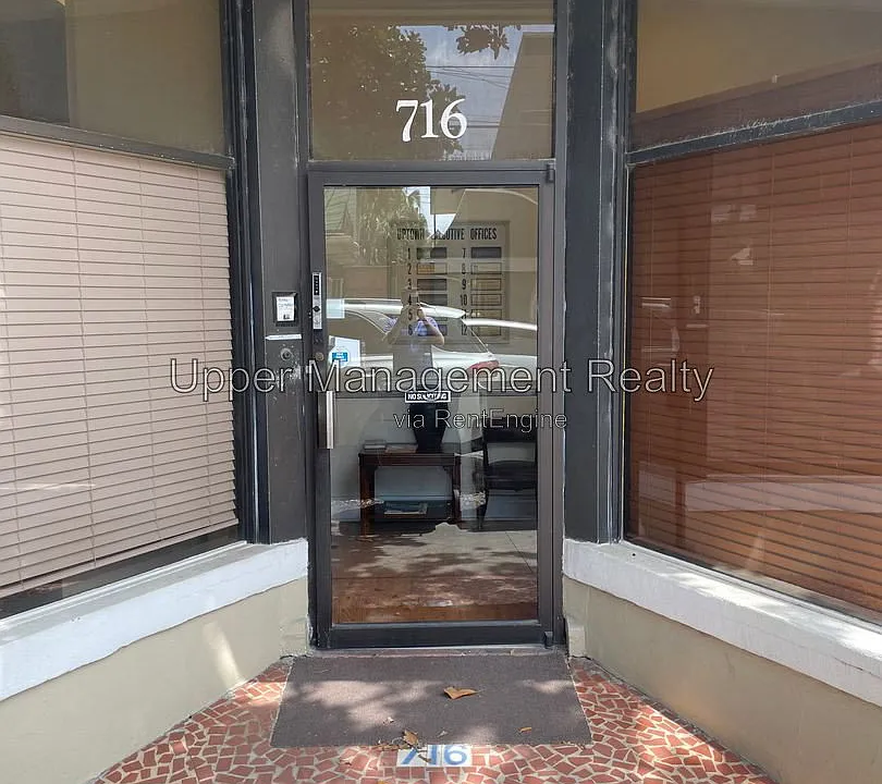 716 Adams St #7