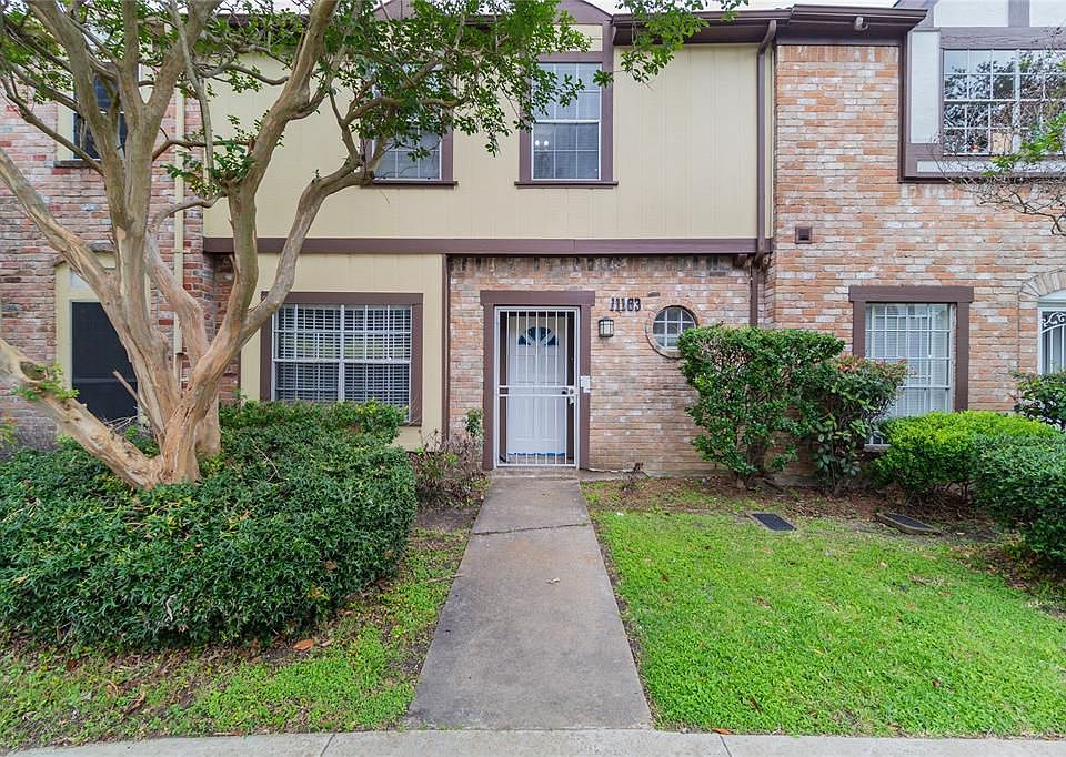 1st image of 11163 Village Bend Ln #1163