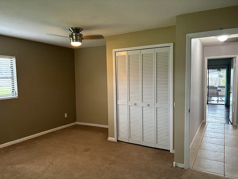 202 SW Crescent Ave — Photo 12