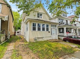 102 Briscoe Ave, Buffalo, NY 14211