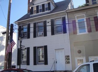 121 Grant Ave APT 1, Pittsburgh, PA